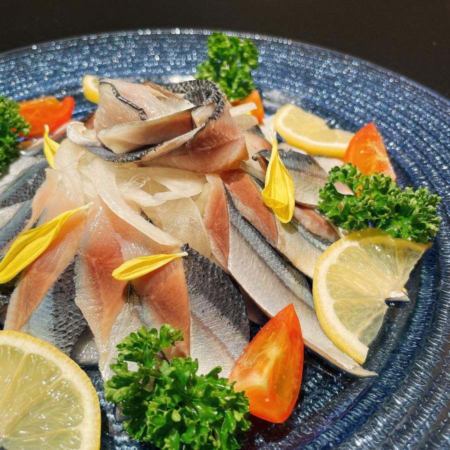 秋刀魚レモン〆